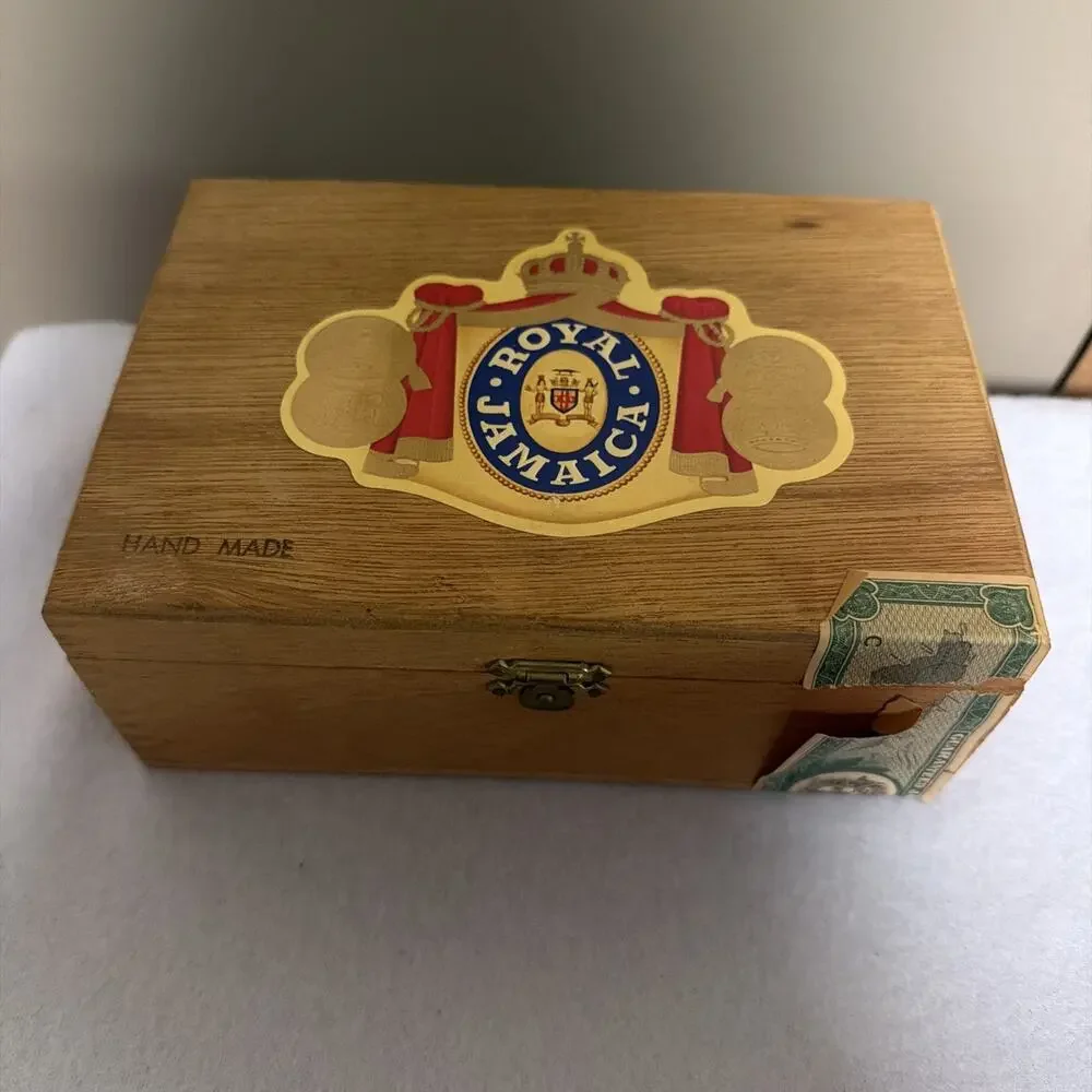 Vintage royal jamaica Cigar Box Wooden Empty